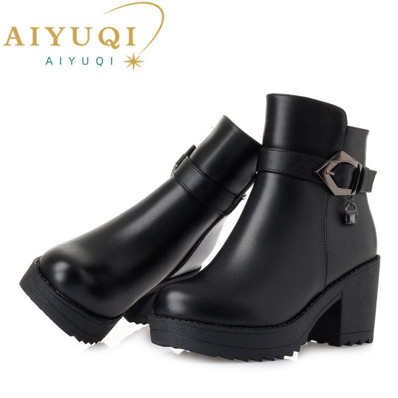 Botas femininas de tornozelo novas de couro genuíno femininas botas de inverno tendência quente de lã feminina botas de salto alto botas de neve