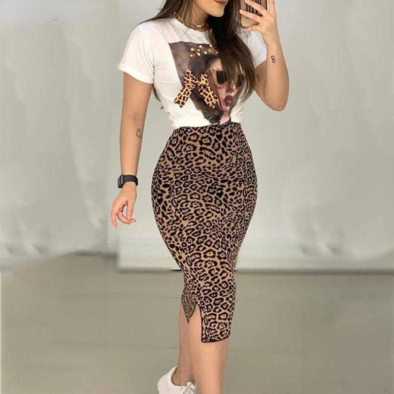 Conjunto feminino fashion com estampa de leopardo para escritório